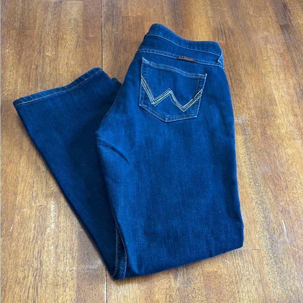 Wrangler Q Baby 11/12 x 32” Jeans